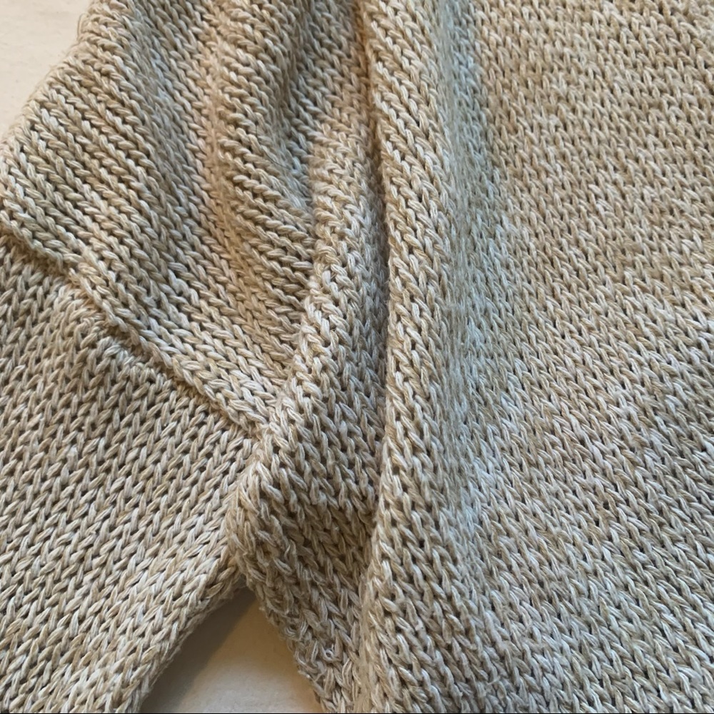 Sweater - Picture 2 of 3